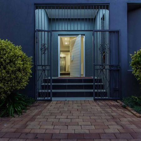 Charlie'S Spot - Norwood Hotel Johannesburg Exterior photo